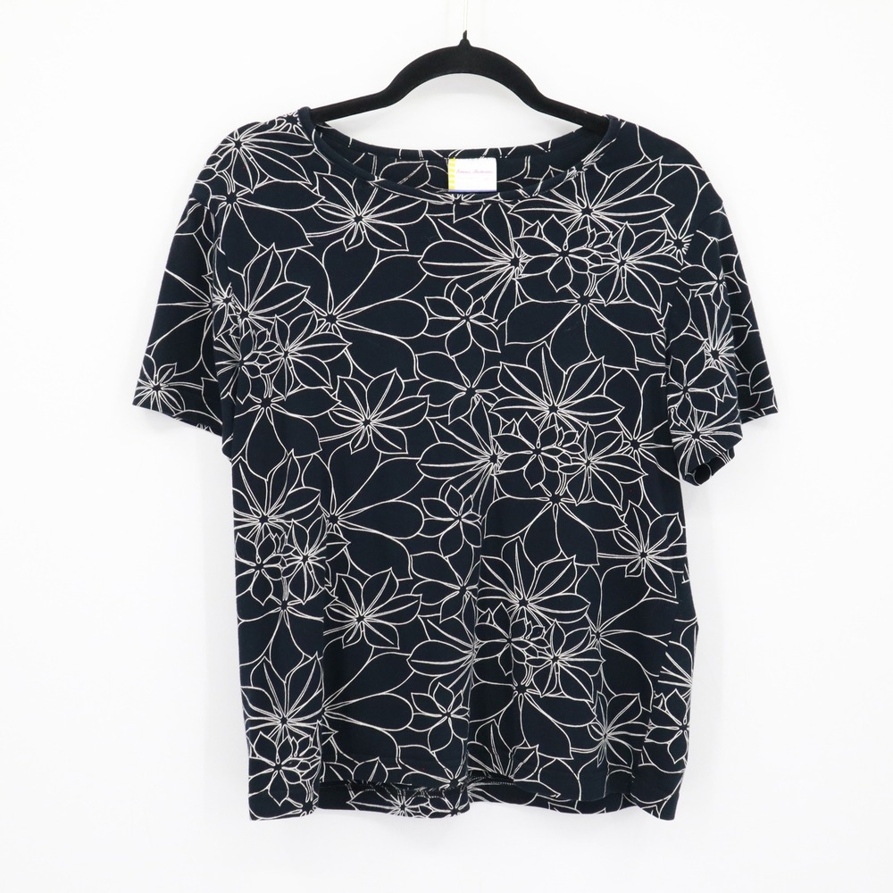Hanna Andersson Floral‎ Tee Womens M Black Short Sleeve Dark Feminine Bloomcore